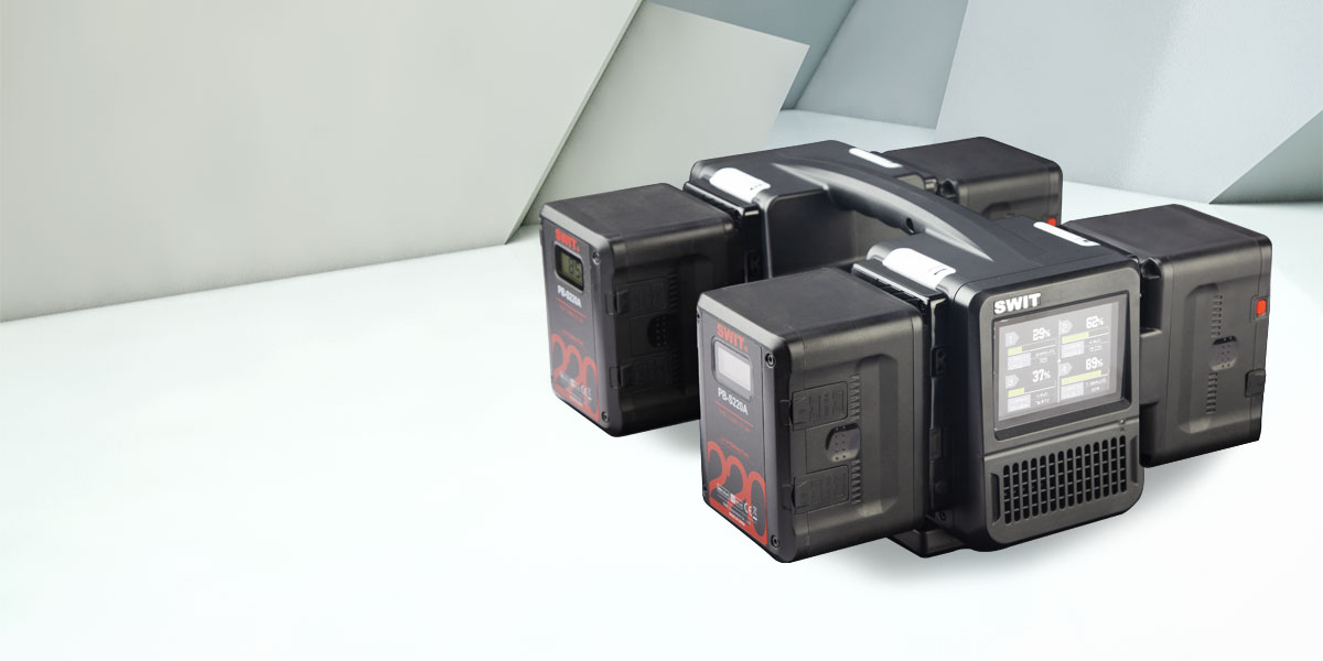Pin SWIT PB-S220A