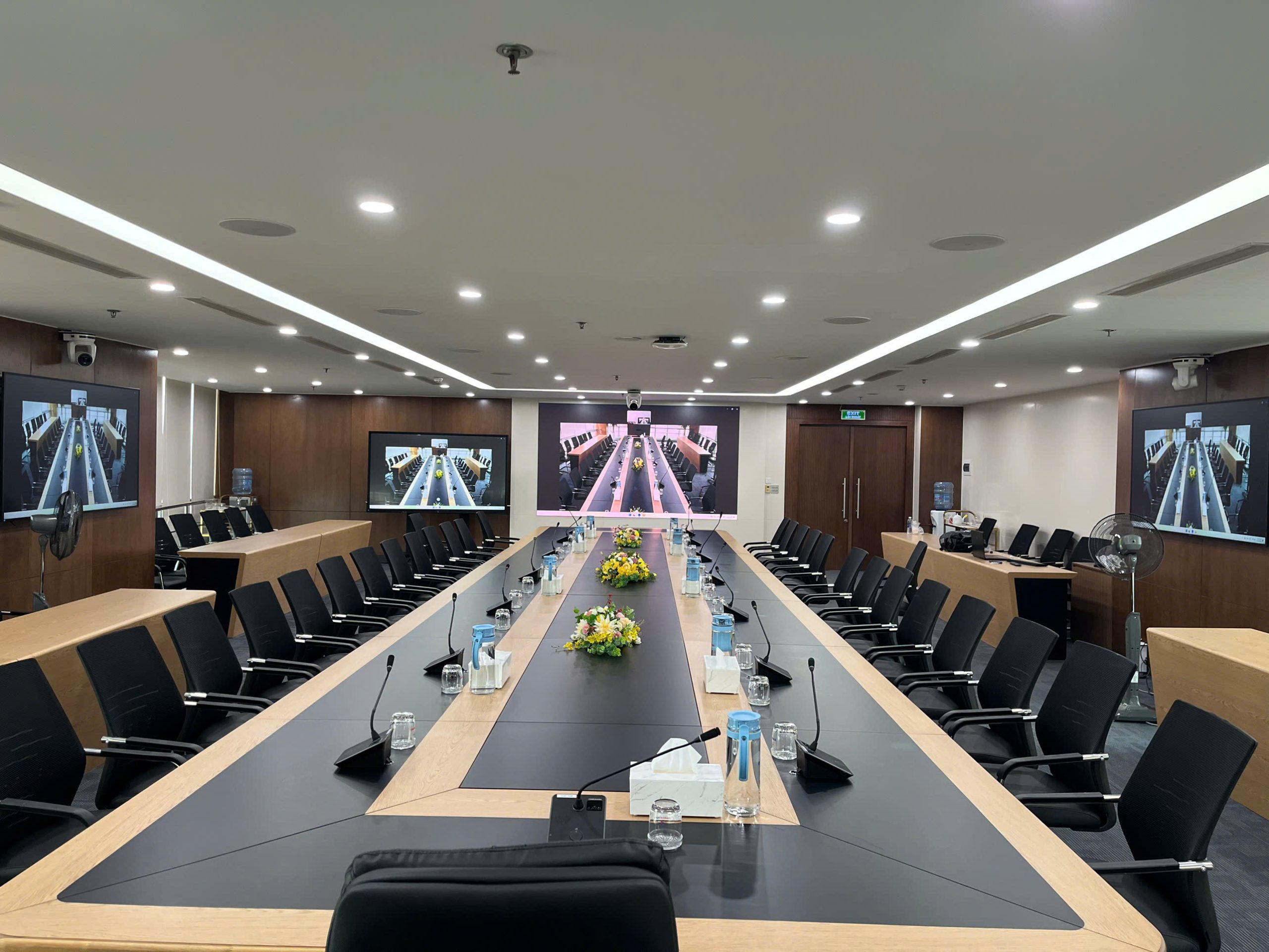 8 sai lầm phổ biến khi chọn màn hình LED phòng họp và cách tránh ngay từ đầu